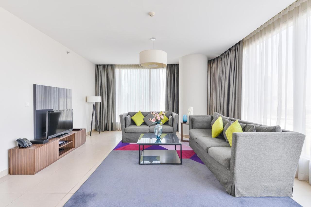 One Bedroom Deluxe Apartment