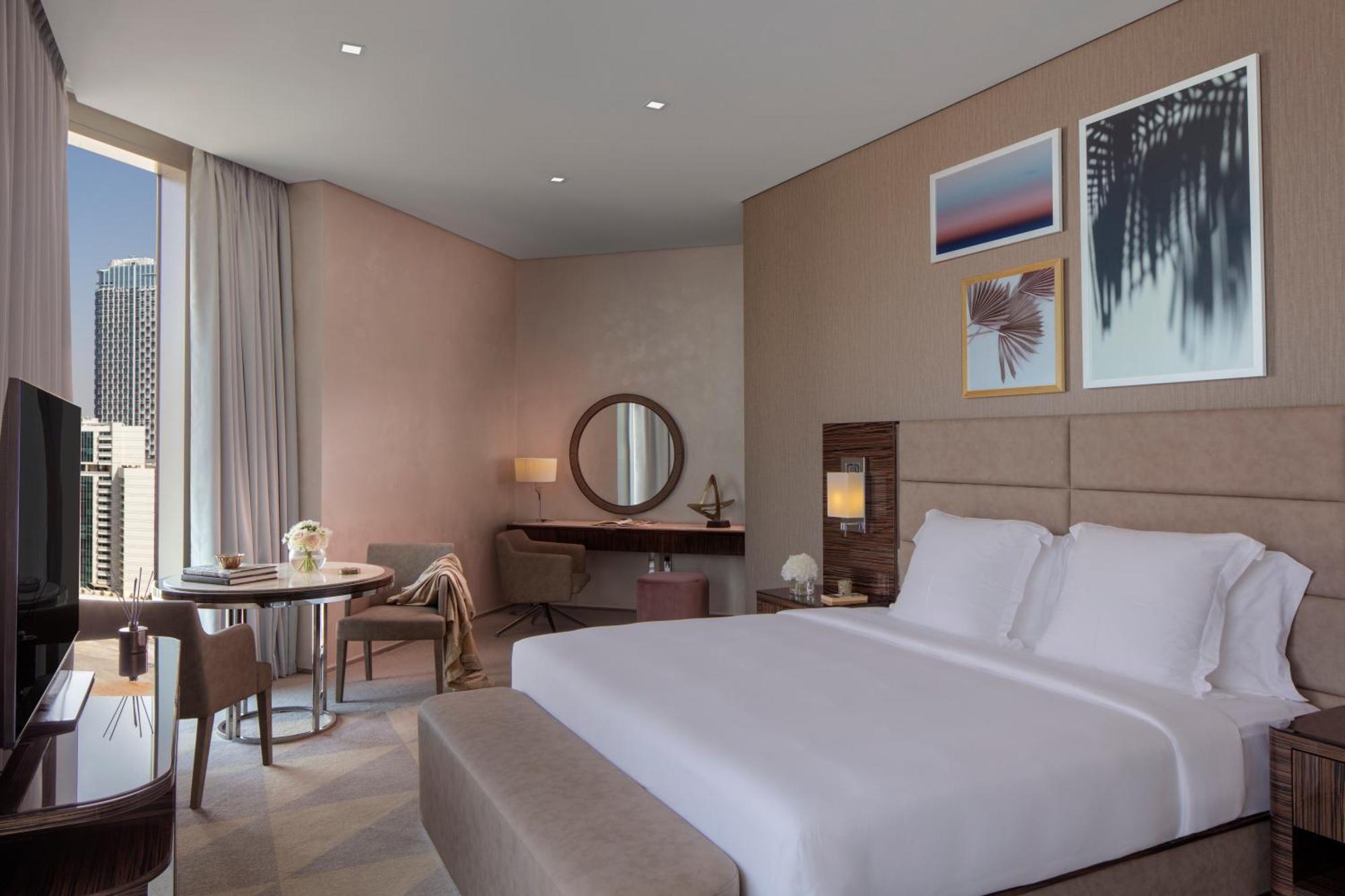 Platinum Suite Studio Balcony Burj Khalifa View