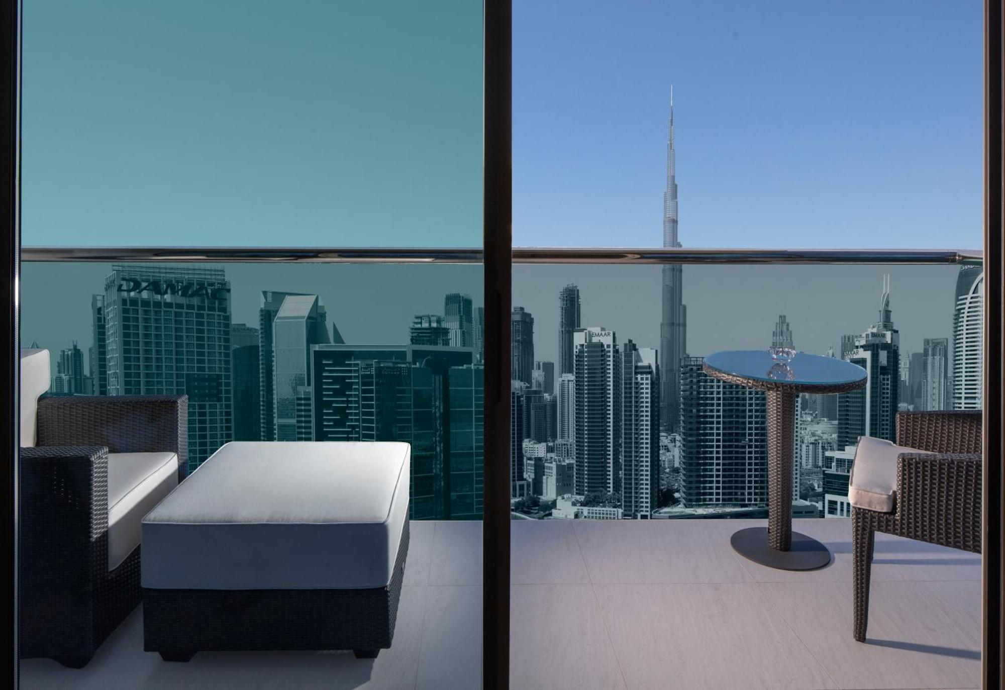 VIP King Balcony Burj Khalifa View