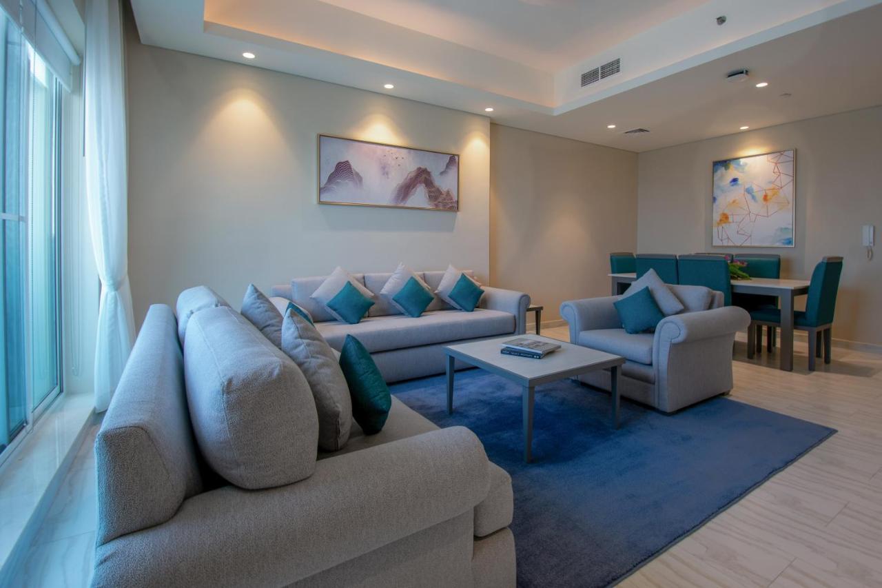 Premium Two-Bedroom Apartment Inclusive of complimentary shuttle bus to Deira City Centre & Dubai Festival City Mall,1418624199:JPEG