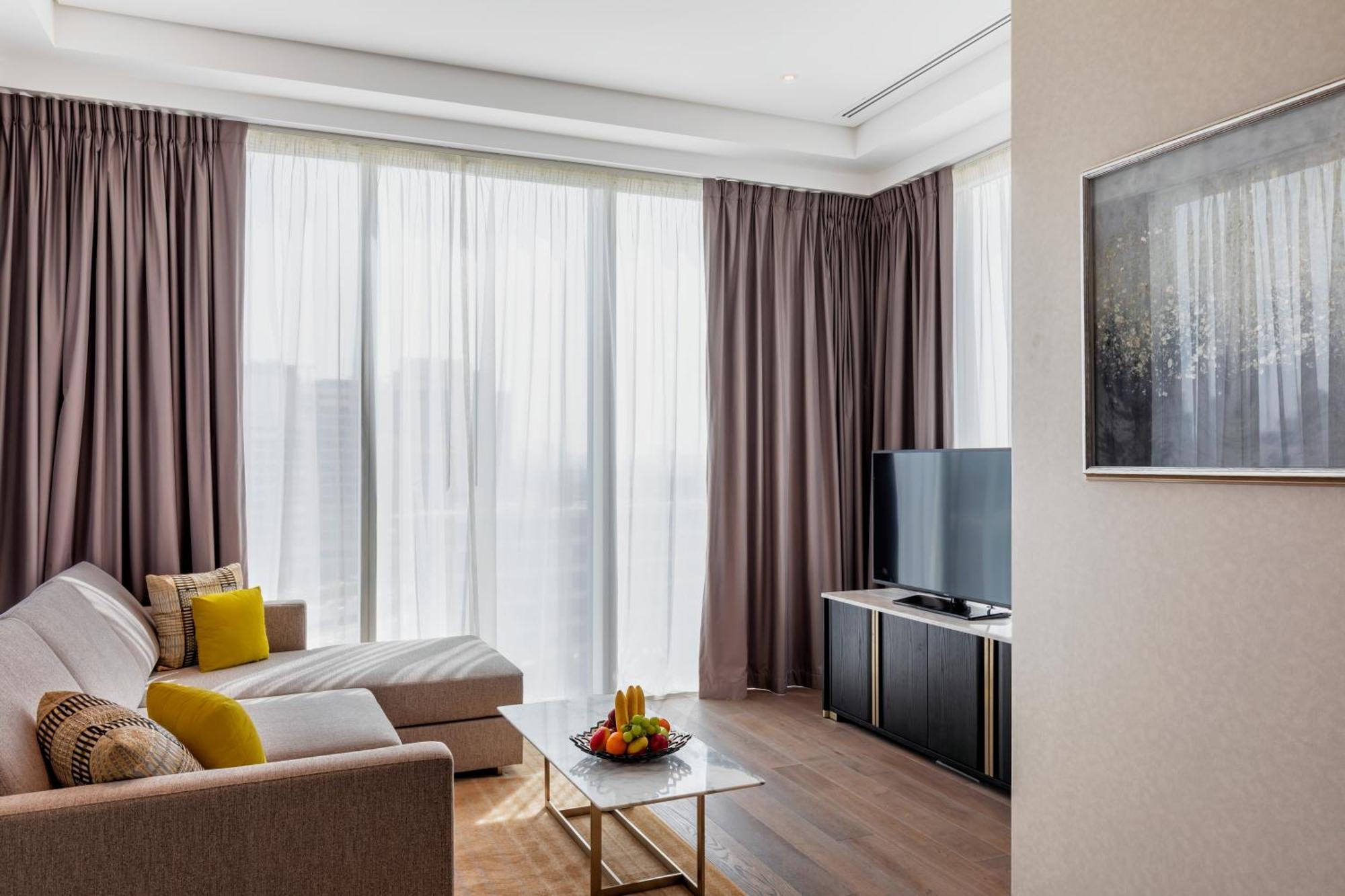 One Bedroom Balcony Suite,1284335419:JPEG