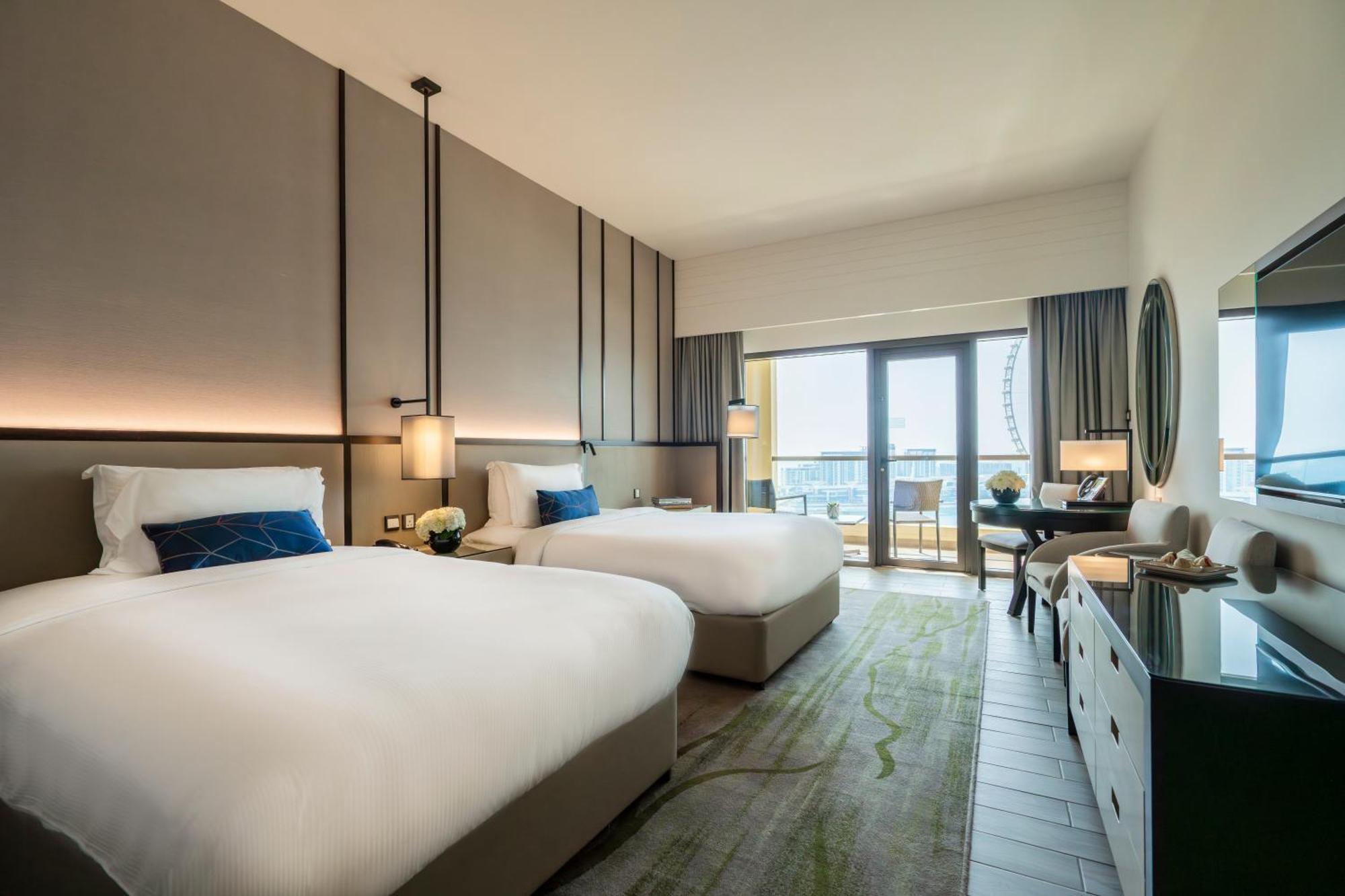 Ain Dubai Sea View Room Balcony Twin Bed