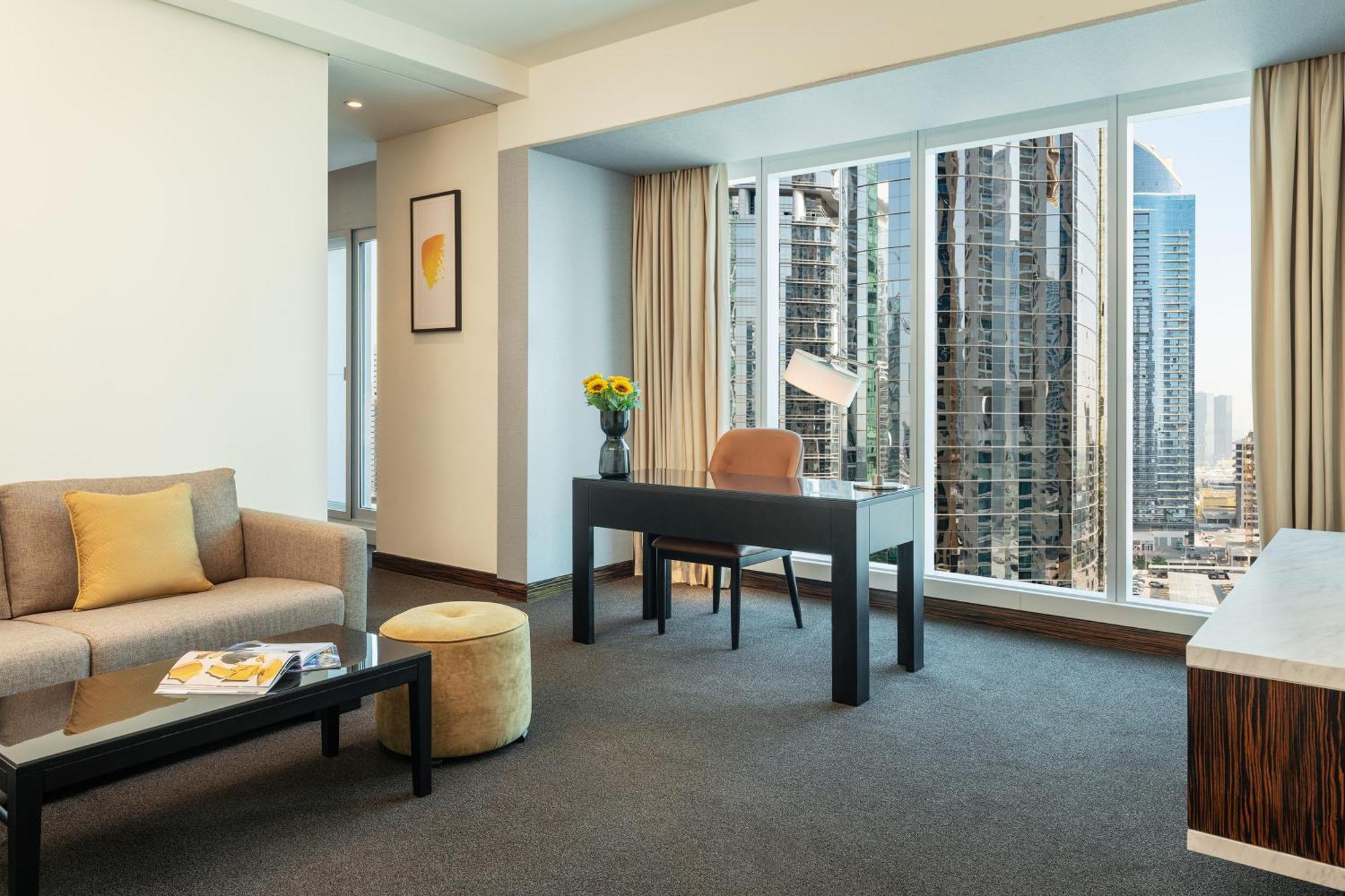 King Suite - Includes daily access to Riva Beach Club with free shuttle service,1649885687:JPEG