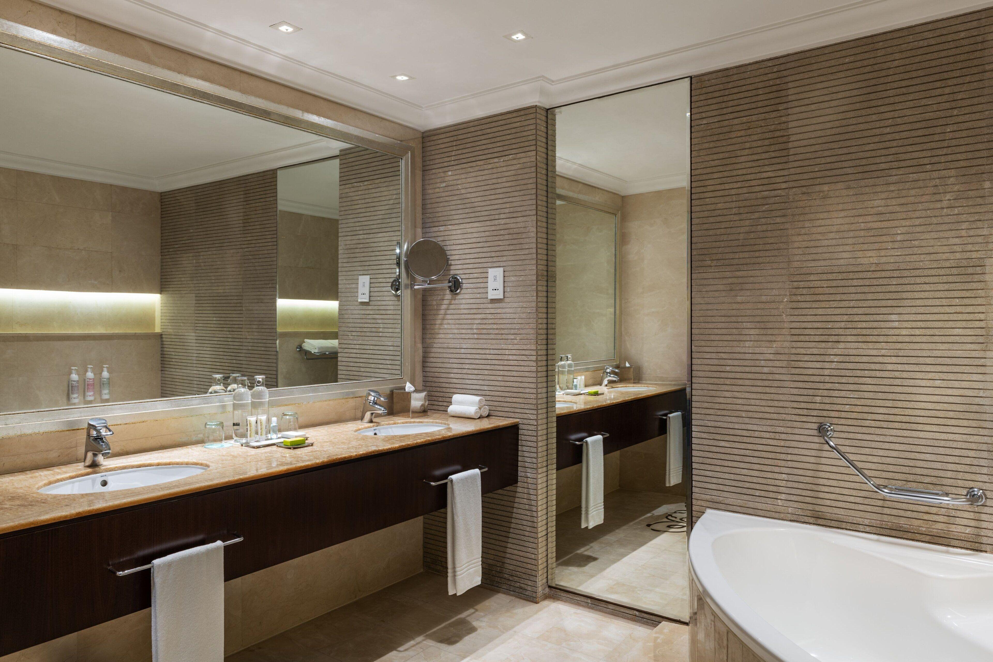 Presidential Suite Club lounge access 1 Bedroom Suite