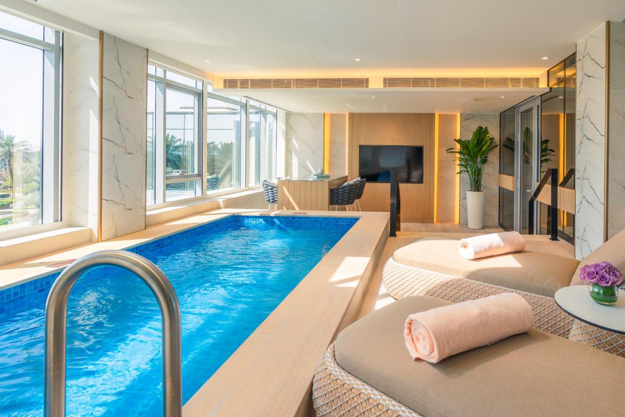 Skyline One Bedroom Apart W/Private Pool - Free Floating Breakfast and 20% Discount in F&B Valid Until September 30th 2026