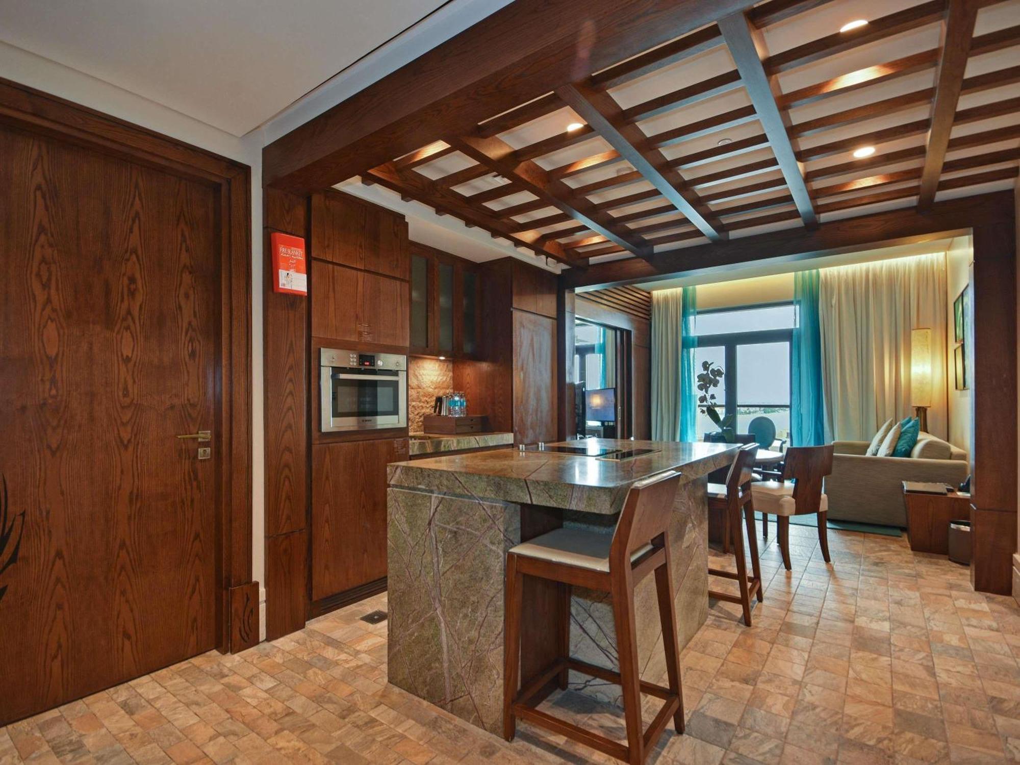 One Bedroom Seaview