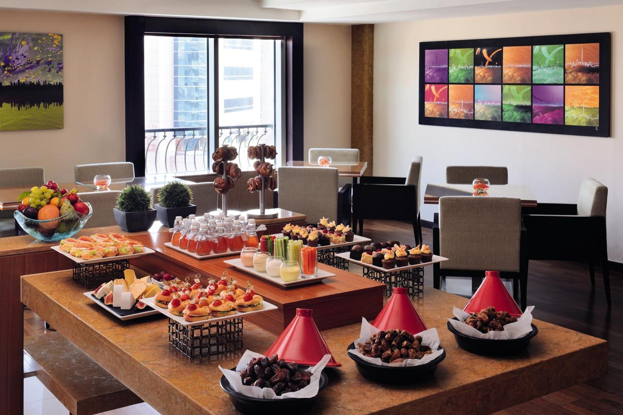 AVANI Executive Suite