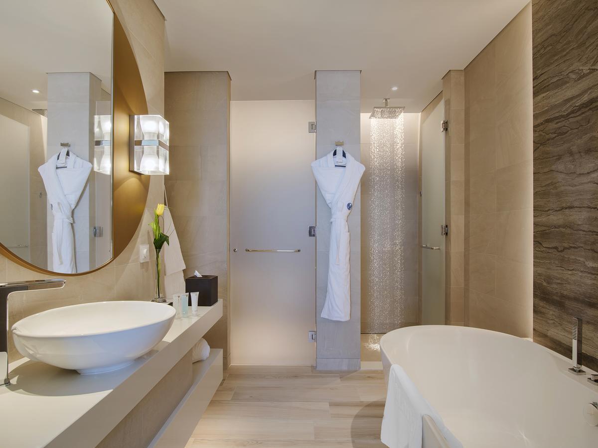 Creek View One Bedroom Apartment - 20% Discount in F&B