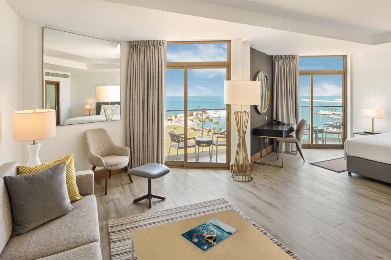 Sea View Premium One Bedroom Suite, Peacock Lounge, Private Beach & Splash Park