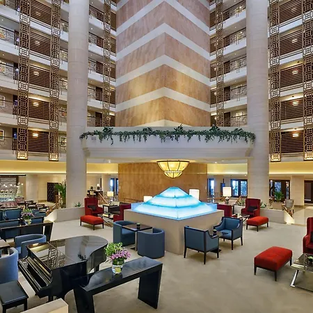 Sheraton Dubai Creek Hotel & Towers-2