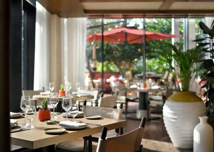 Dubai Hotels 5 StarBanyan Tree At Bluewaters