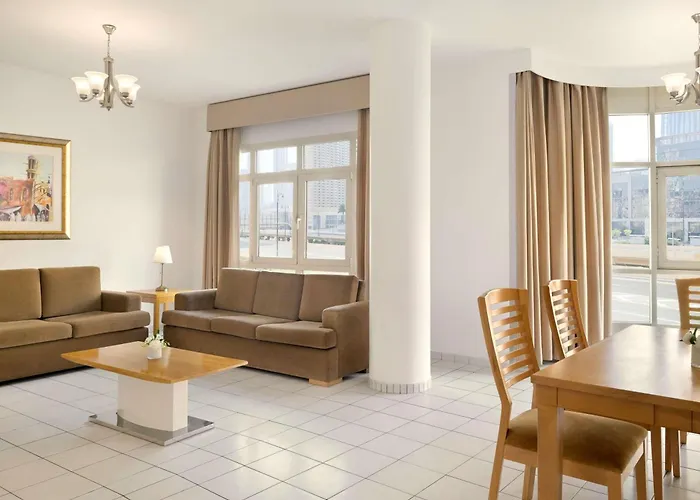 Dubai Hotels 5 StarSwissotel Al Murooj